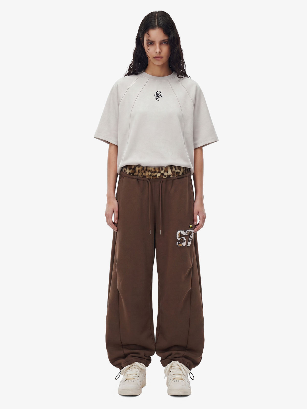 Retro Double-Waist Leopard Patch Barrel Pants - 2564