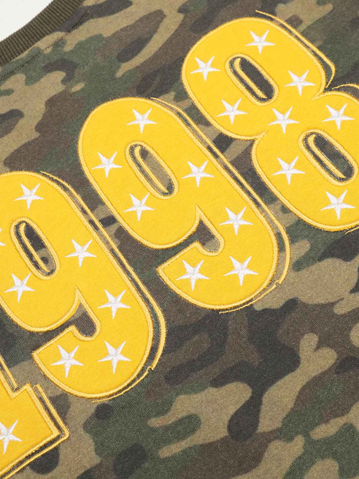 Camo Print '1998' Off-Shoulder Sweatshirt