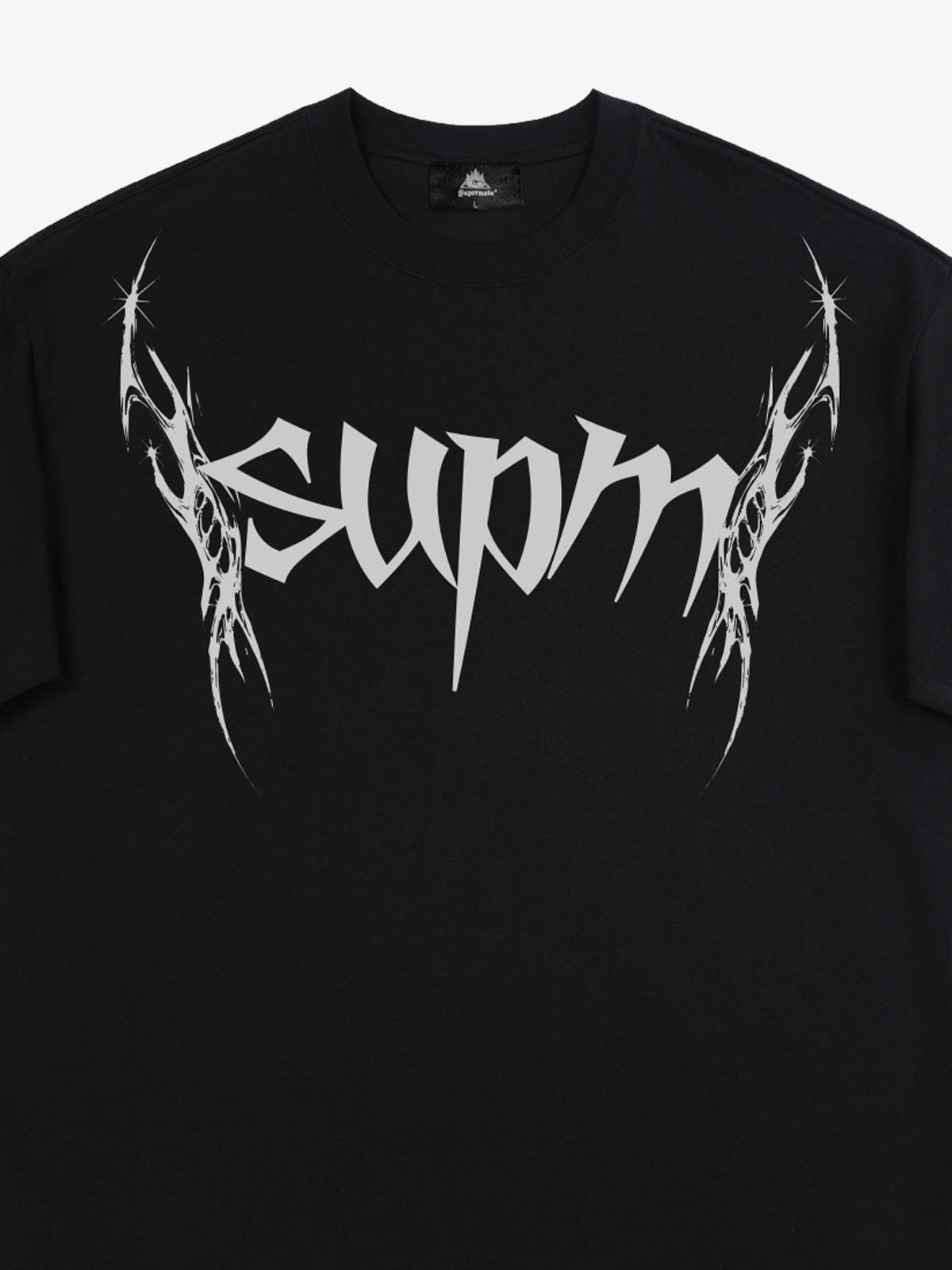 SUPM Gothic Sharp Letter Graphic T-Shirt 
