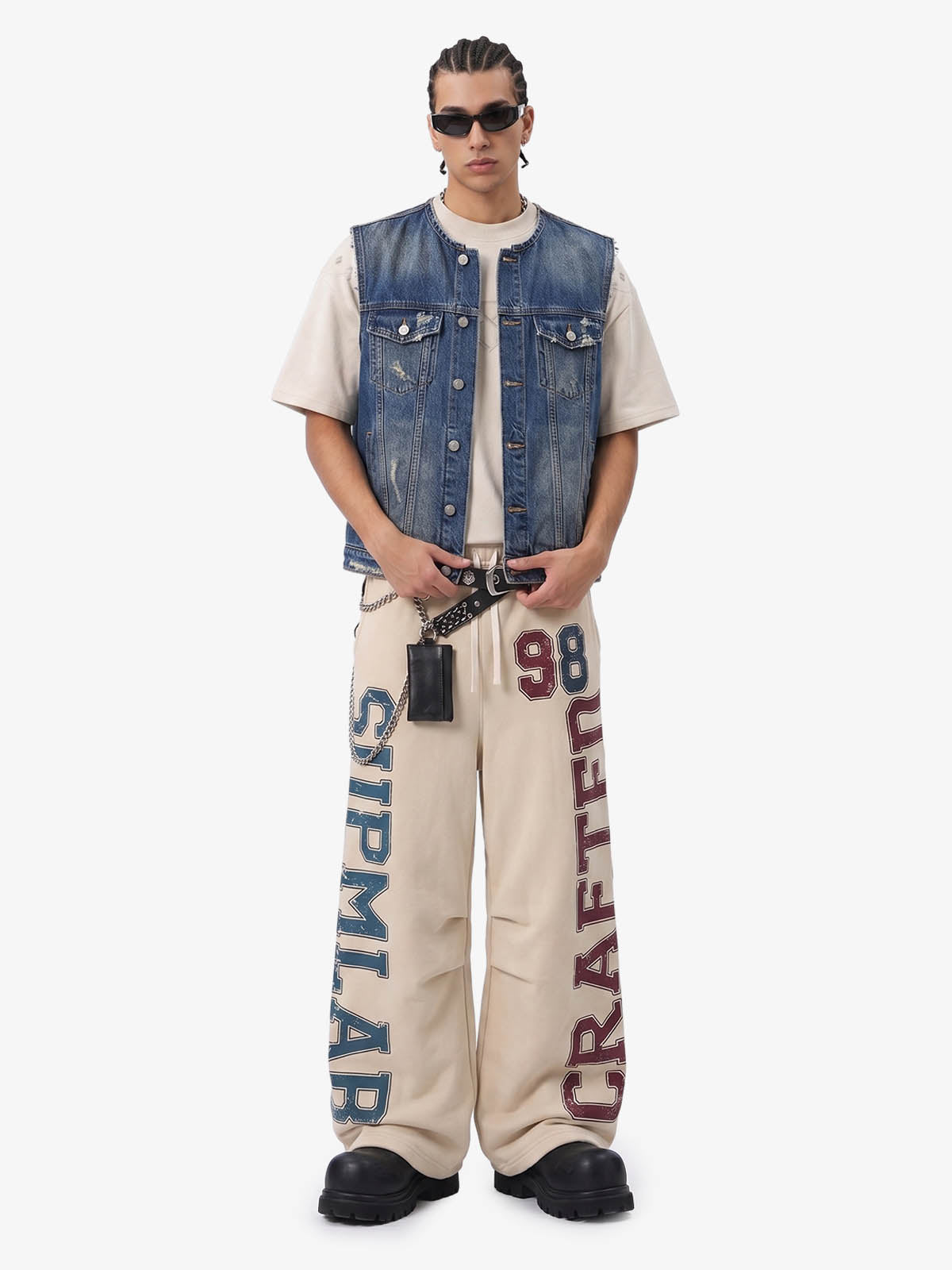 Retro Color-Block Letter Print Baggy Pants