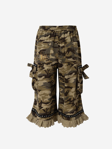 Camo Bow Lace Trim Capris Jorts
