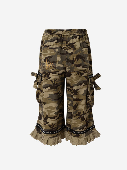 Camo Bow Lace Trim Capris Jorts