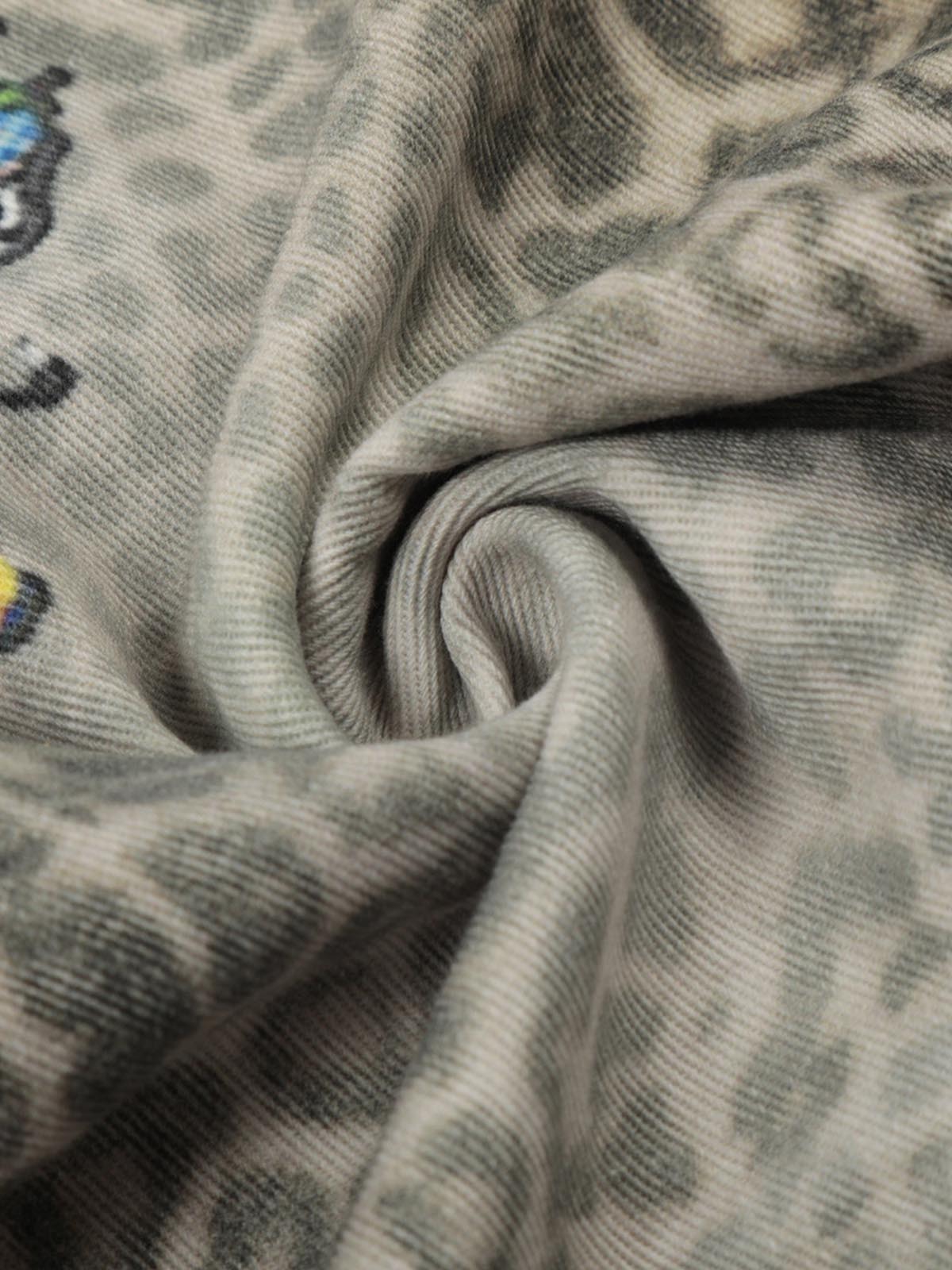 Charm Detail Leopard Denim Shorts