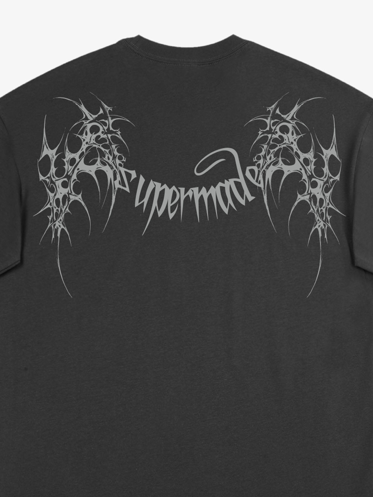 SUPM Gothic Sharp Letter Graphic T-Shirt 