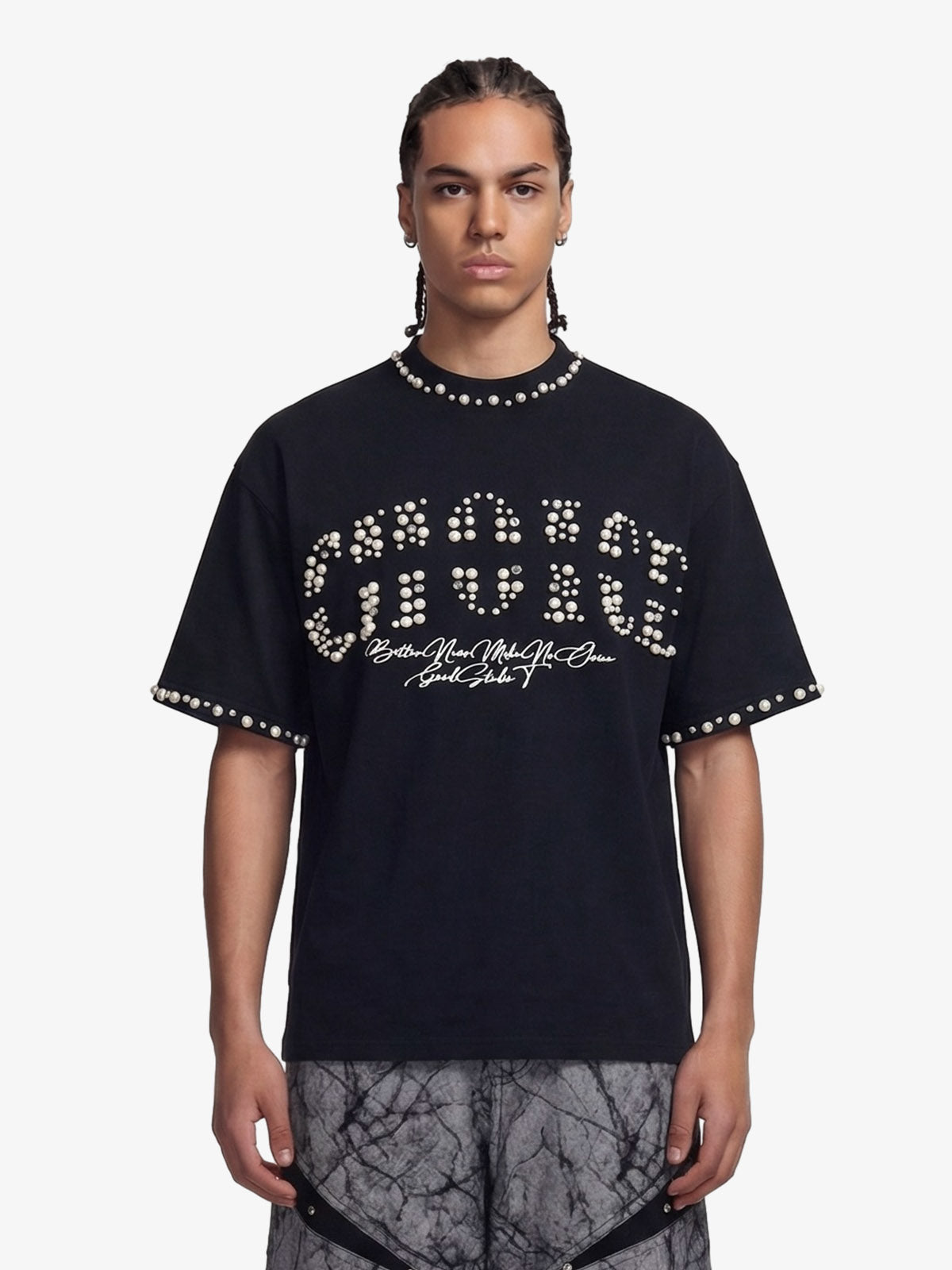 Elegant Pearl-Embellished Oversized T-Shirt 