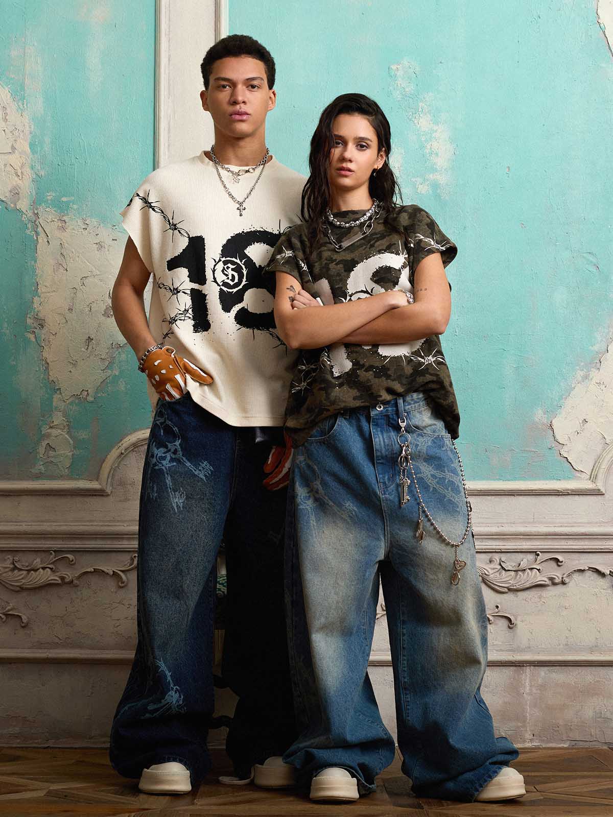 Supermade Thorn and Key Pattern Laser-Burnout Retro Baggy Jeans 