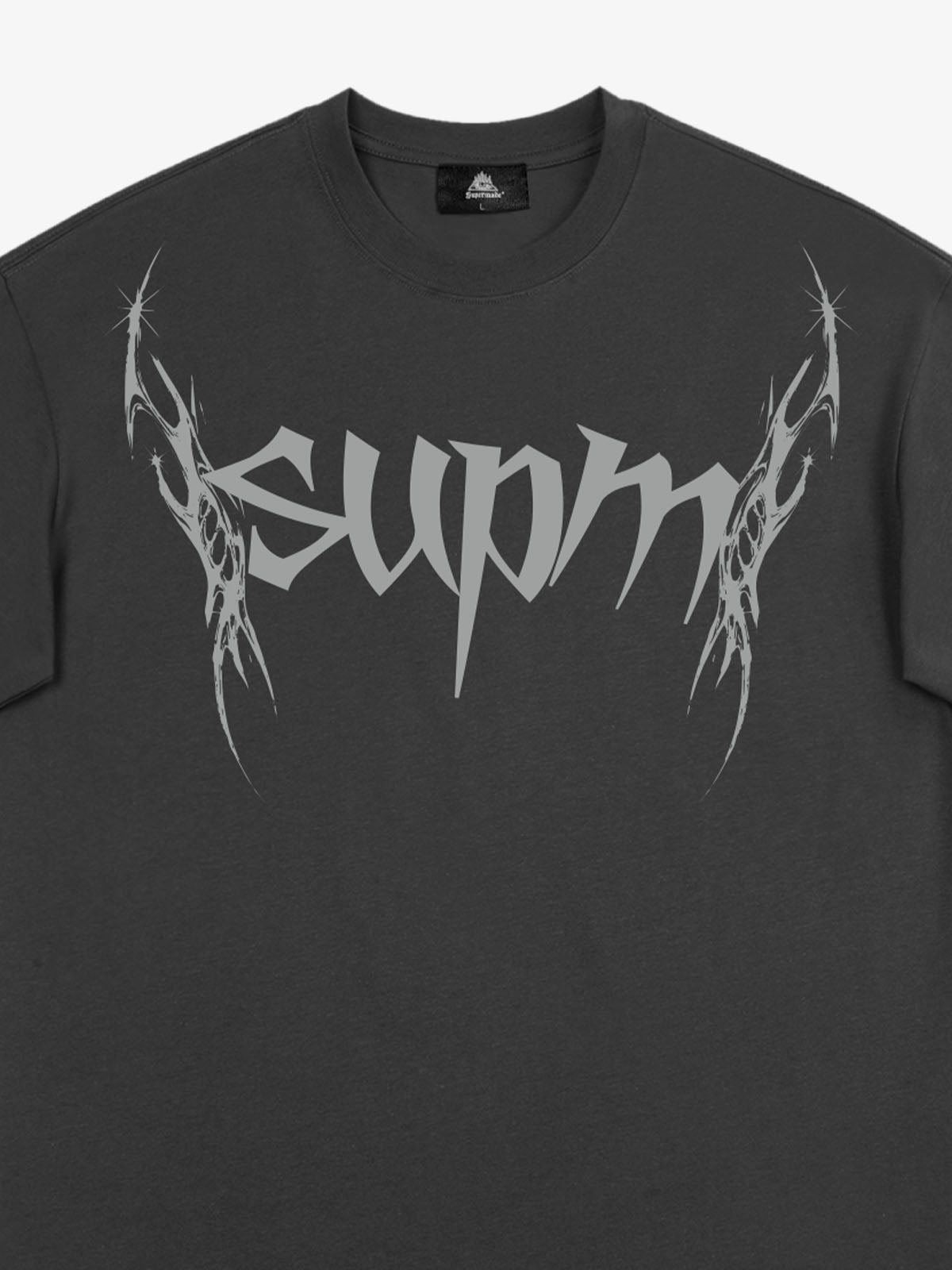 SUPM Gothic Sharp Letter Graphic T-Shirt 