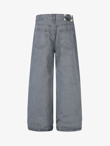Cut-Out Rivet Jeans