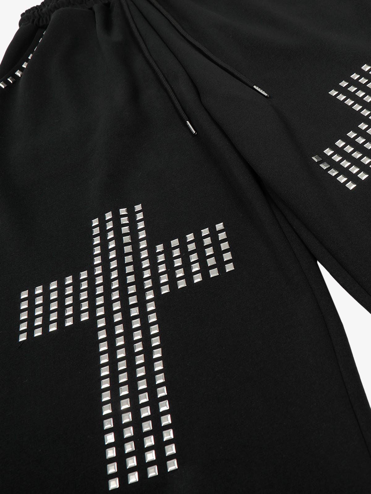 Studded Cross Slim Fit Set