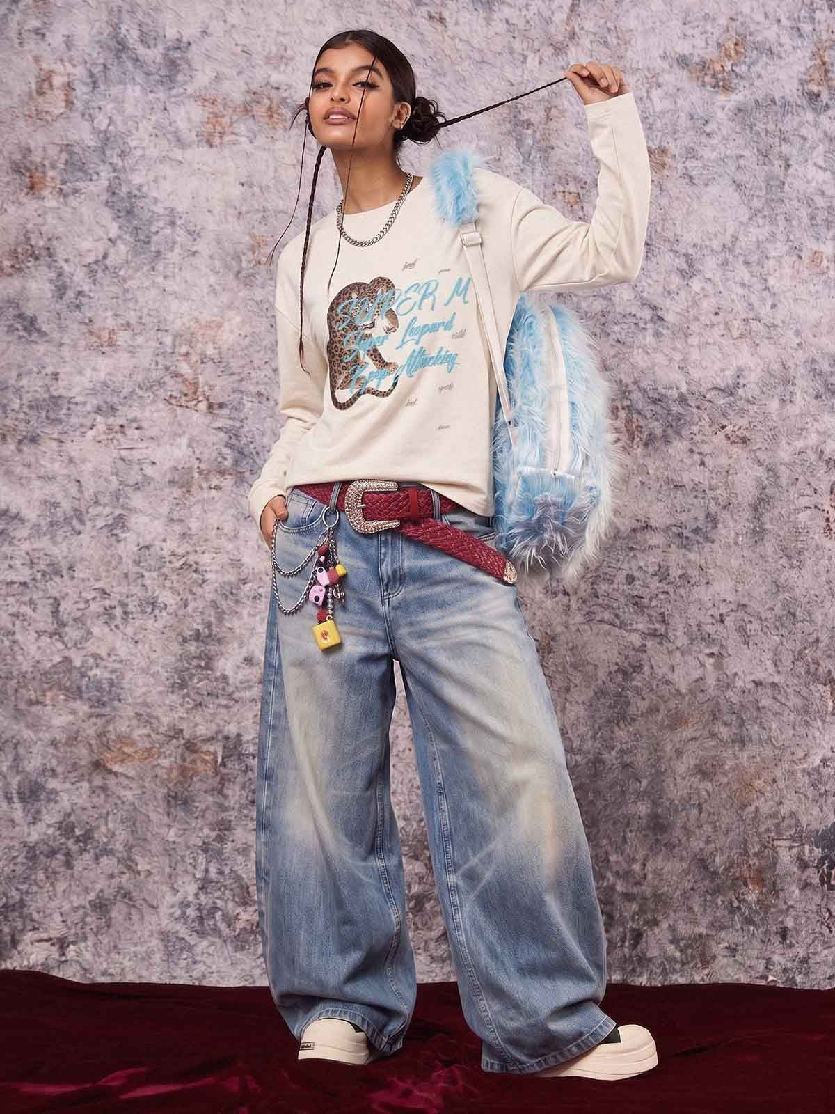 Leopard Graphic Long Sleeve T-shirt
