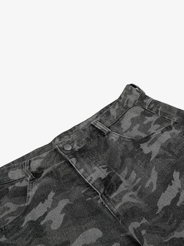 Camo Curved Jeans