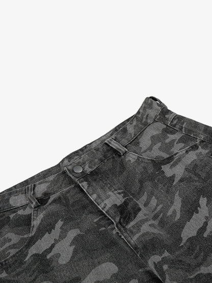 Camo Curved Jeans