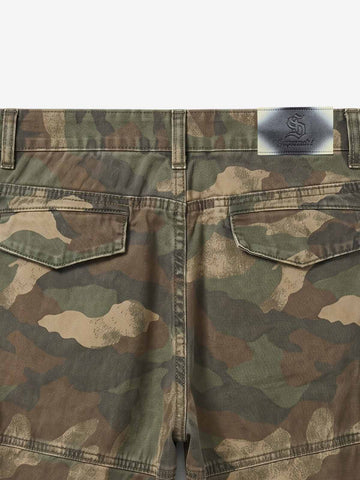 Distressed Camouflage Workwear Wide-leg Shorts