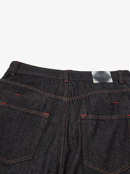 Airplane Buckle Curved Jeans