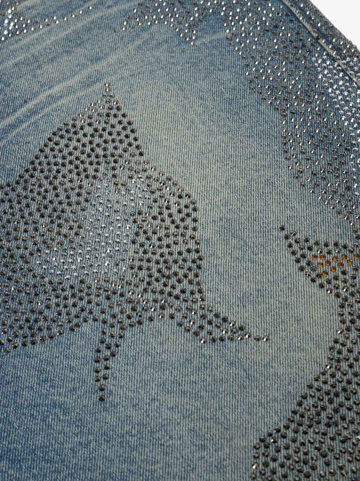 Mountain Motif Bermuda Shorts