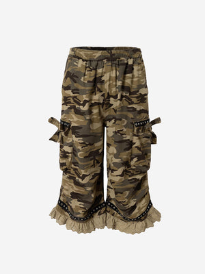 Camo Bow Lace Trim Capris Jorts