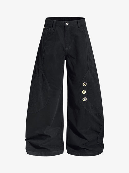 Embroidered Star Curved Seam Pants