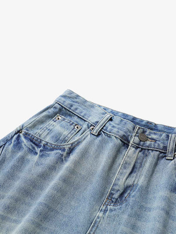 Curved Silhouette 3D Paneled Denim Shorts 