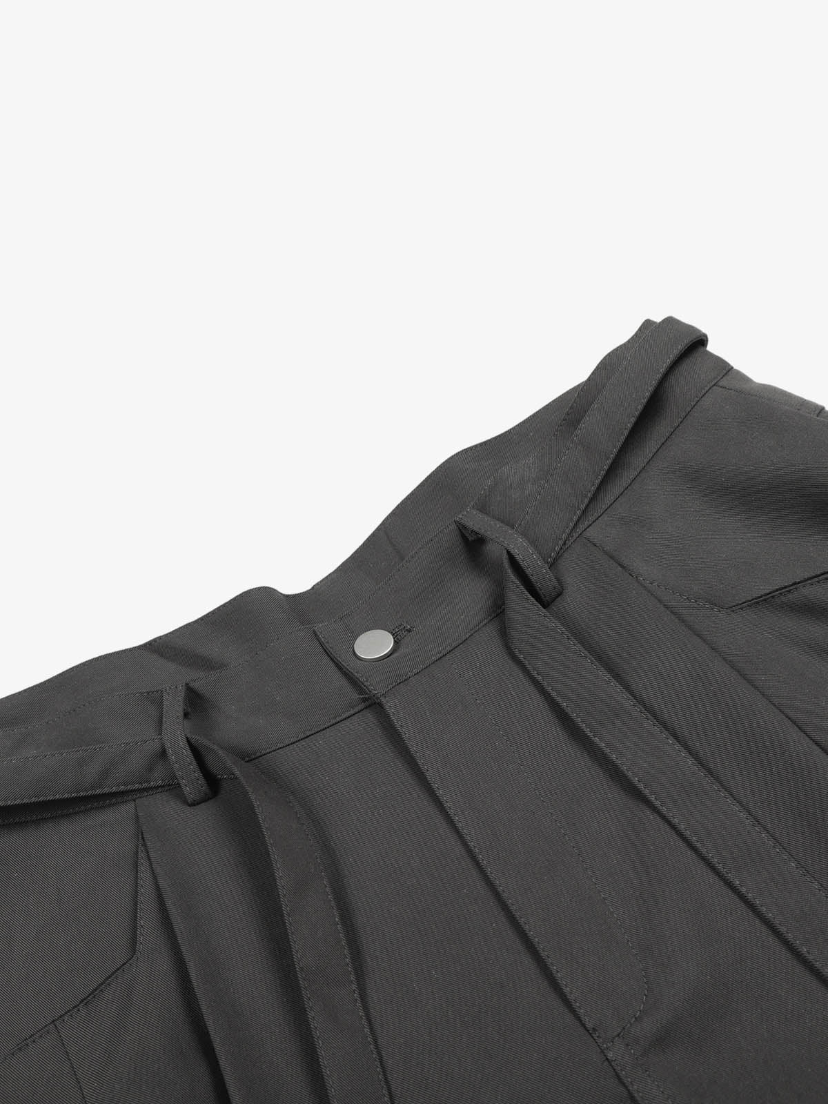 Industrial Pleated Wide-Leg Sartorial Shorts