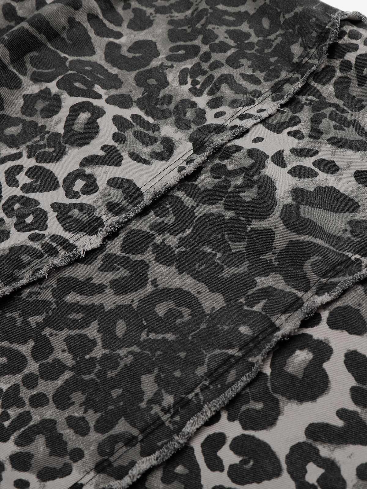 Leopard Print Cropped Pants – Wide-Leg Cotton Blend with Raw Hem