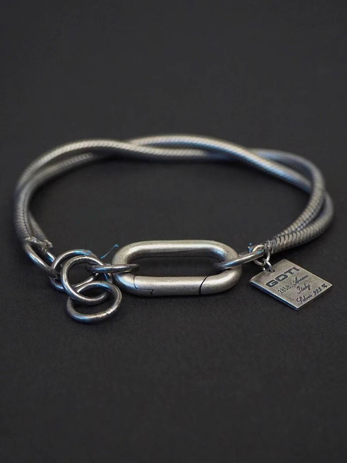 Heavy-Duty Distressed Snake Chain Bracelet