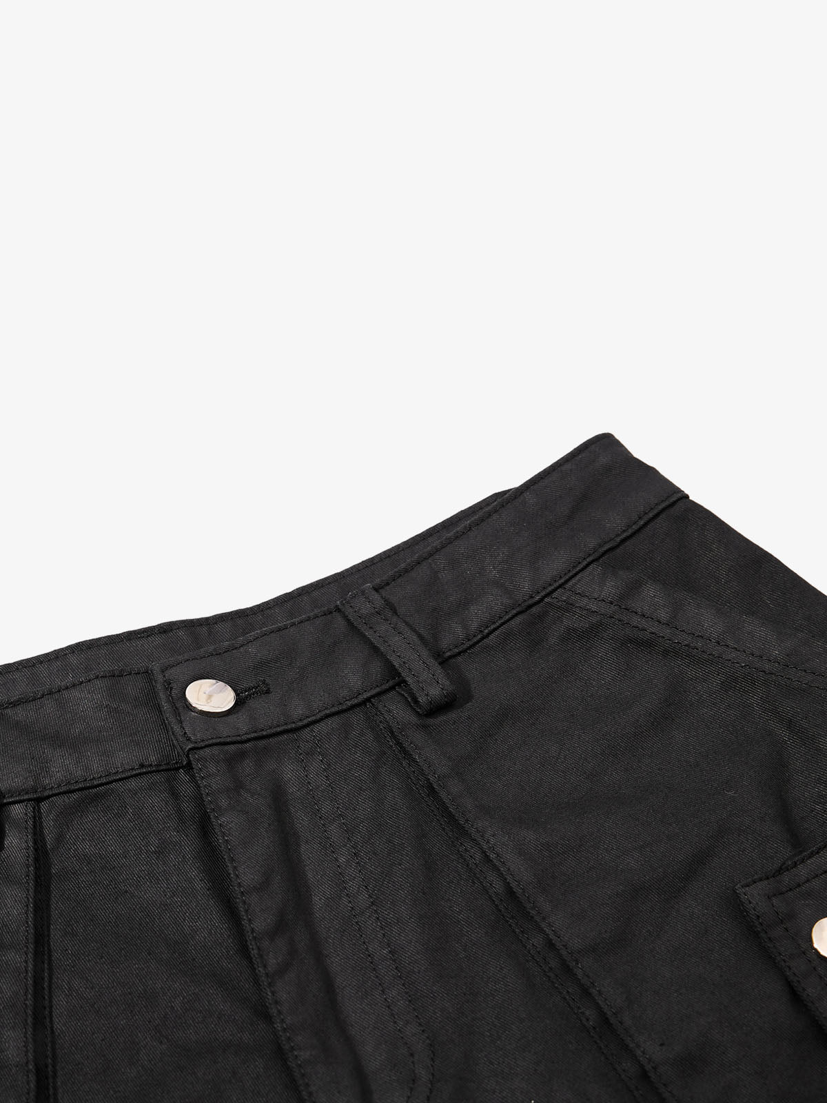 High-Waisted Cargo Shorts – Cotton Twill Oversized Utility Fit