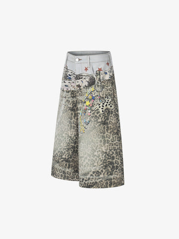 Charm Detail Leopard Denim Shorts