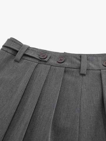 Pleated Wide-Leg Shorts 