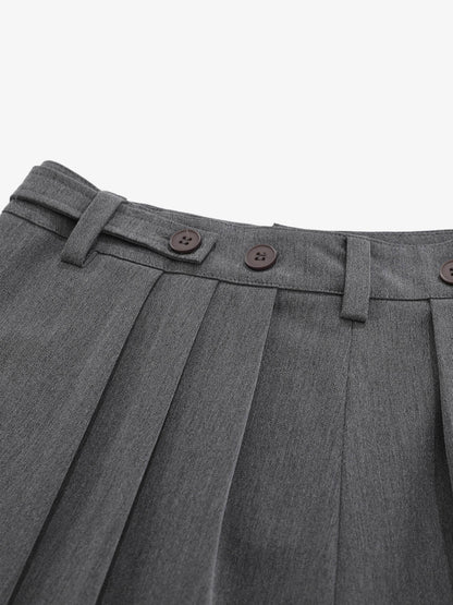 Pleated Wide-Leg Shorts 