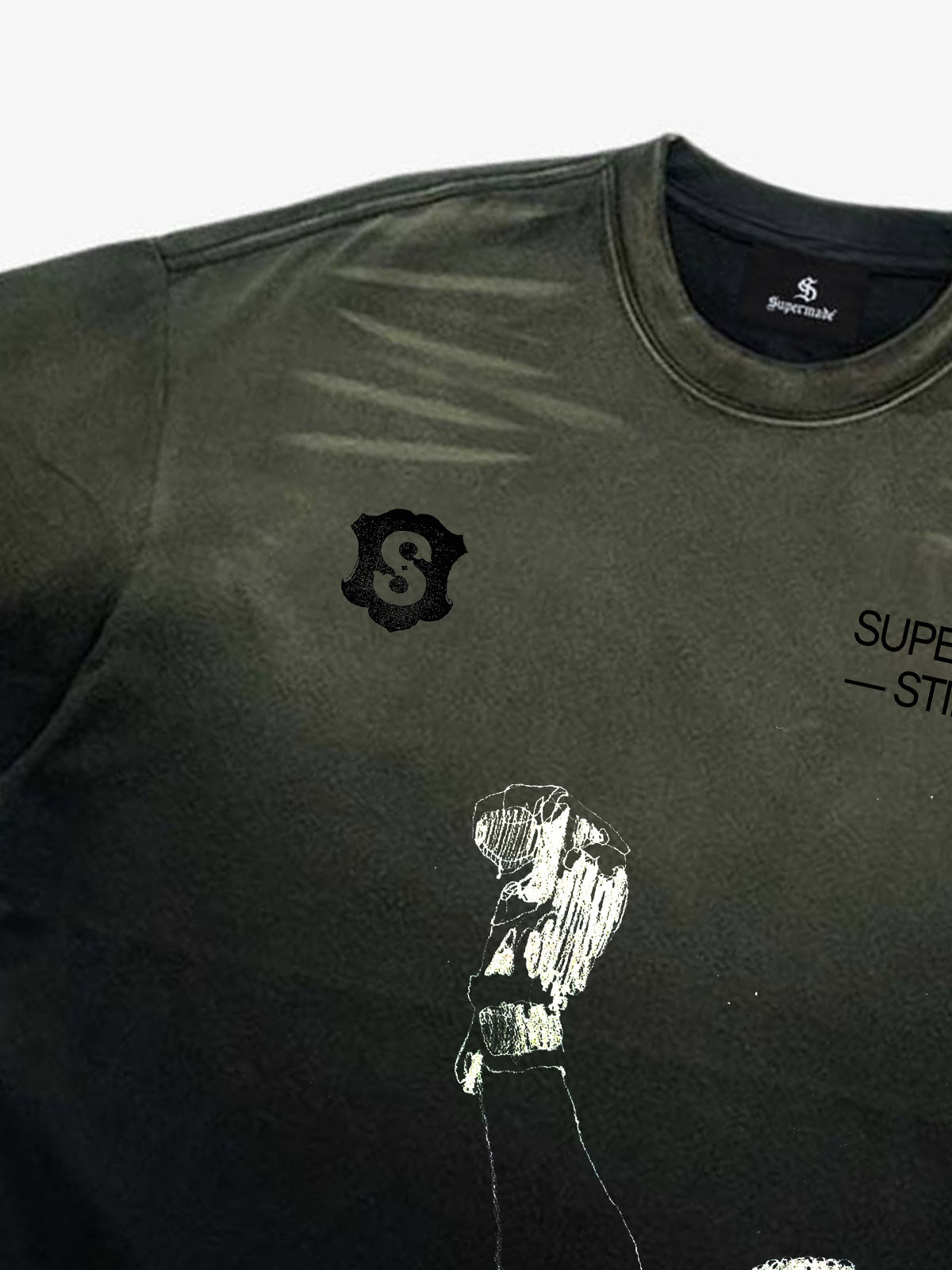 Distressed Graphic Print Crewneck T-Shirt