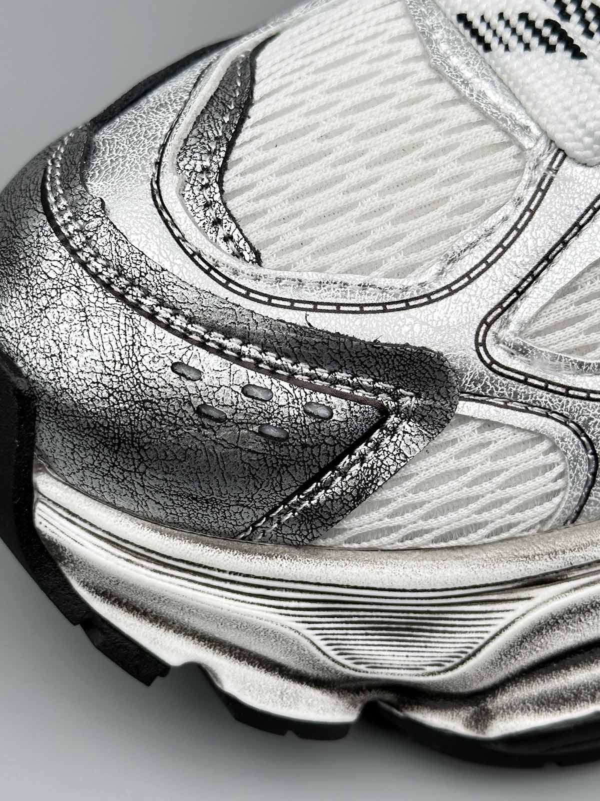 Chunky Sole Breathable Running Sneakers 