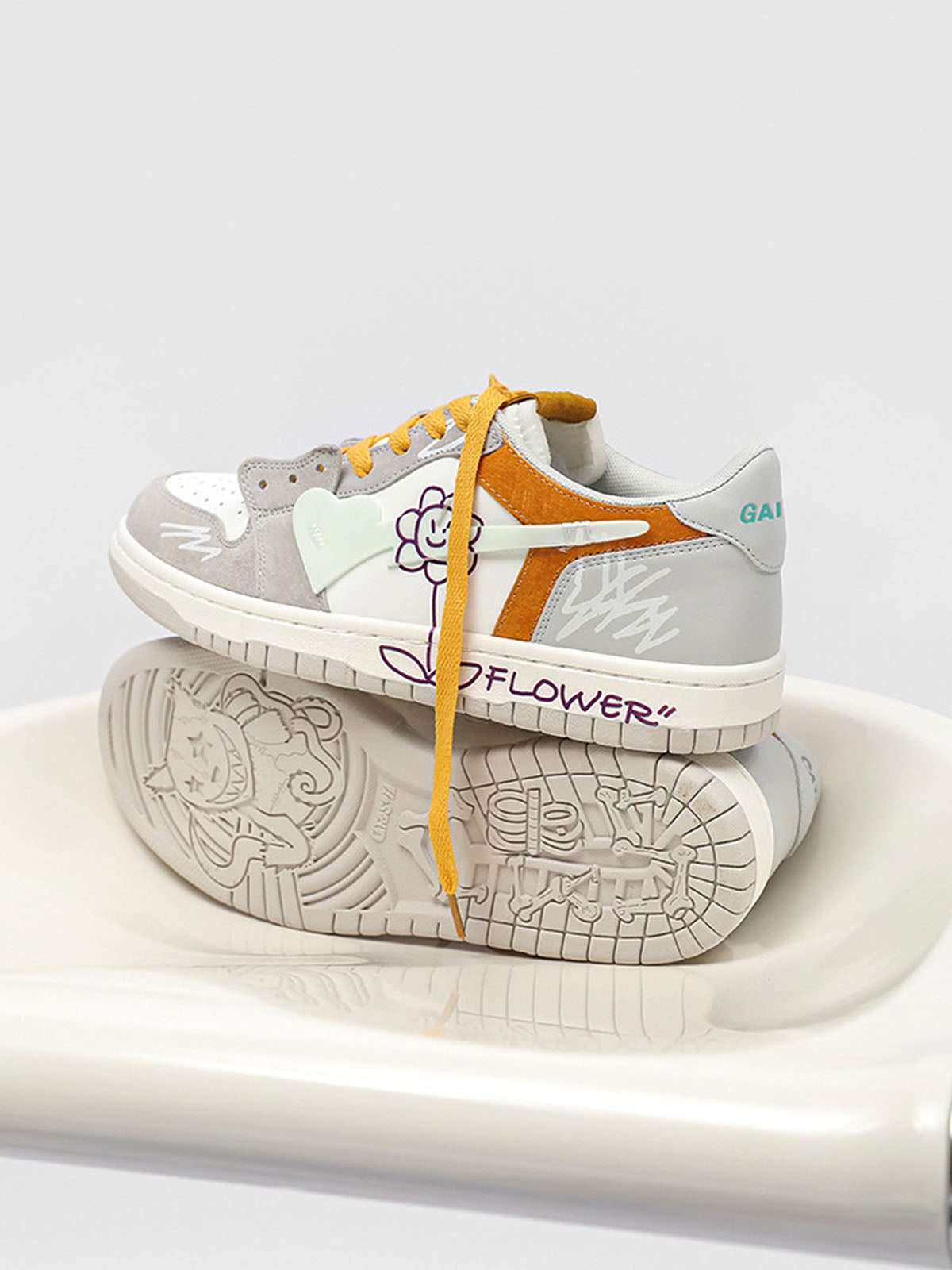Sunflower Hip-Hop Skate Shoes - 2205 