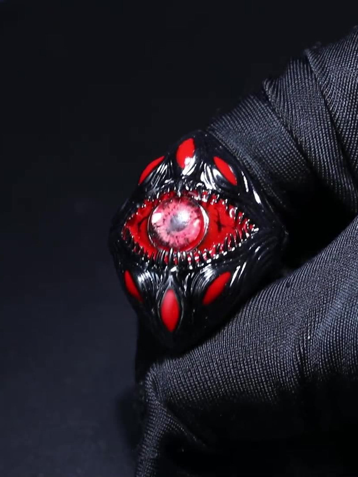 Dark Style Red Eye Copper Ring 