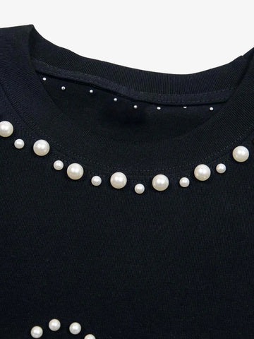 Elegant Pearl-Embellished Oversized T-Shirt 